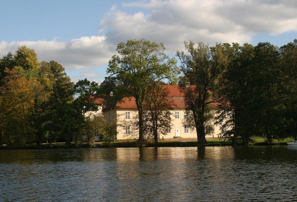 Alte Schlossbrauerei Mirow Exterior photo